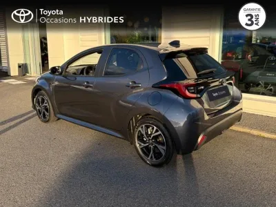 TOYOTA Yaris 116h Design 5p MY25 occasion 2025 - Photo 2