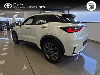 LEXUS LBX 1.5 136ch Elegant 2WD occasion 2024 - Photo 2