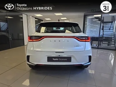 LEXUS LBX 1.5 136ch Elegant 2WD occasion 2024 - Photo 4