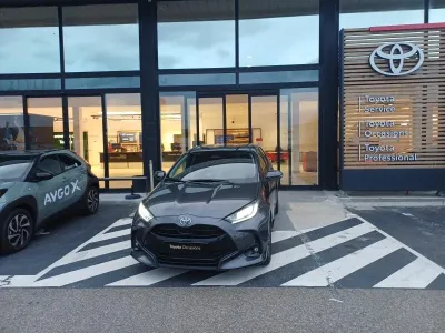 TOYOTA Yaris 116h Design 5p MY25 occasion 2025 - Photo 1