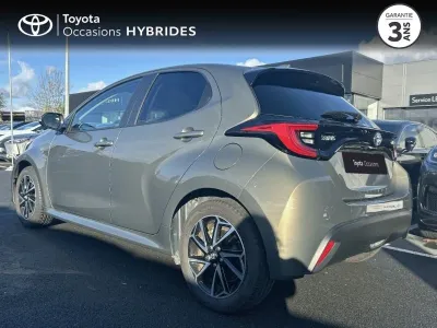 TOYOTA Yaris 116h Design 5p MY22 occasion 2022 - Photo 2