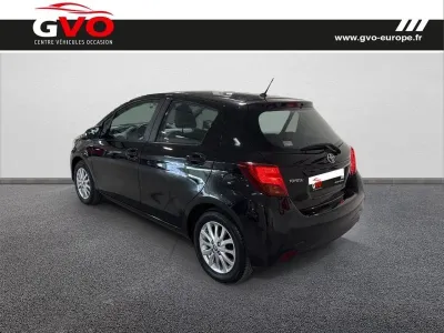 TOYOTA Yaris 100 VVT-i Dynamic 5p occasion 2014 - Photo 2
