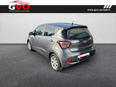HYUNDAI i10 1.2 87ch Intuitive occasion 2017 - Photo 2