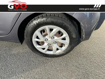 HYUNDAI i10 1.2 87ch Intuitive occasion 2017 - Photo 4