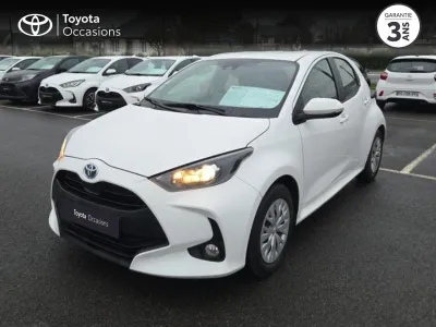 TOYOTA Yaris 116h Dynamic Business 5p + Programme Beyond Zero Academy MY22 occasion 2023 - Photo 1