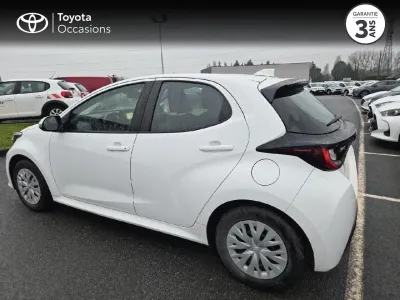 TOYOTA Yaris 116h Dynamic Business 5p + Programme Beyond Zero Academy MY22 occasion 2023 - Photo 2