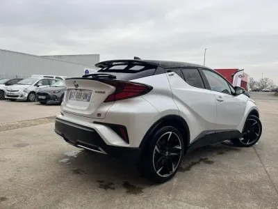 TOYOTA C-HR 2.0 Hybride 184ch GR Sport E-CVT occasion 2023 - Photo 4