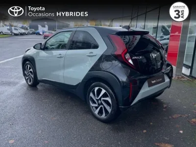 TOYOTA Aygo X 1.0 VVT-i 72ch Design S-CVT MY24 occasion 2024 - Photo 2