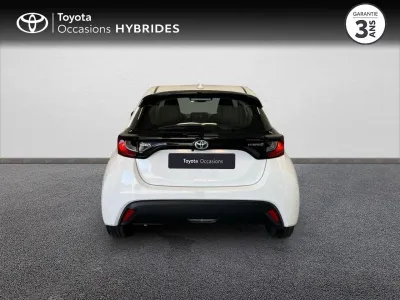 TOYOTA Yaris 116h Dynamic 5p MY22 occasion 2023 - Photo 4