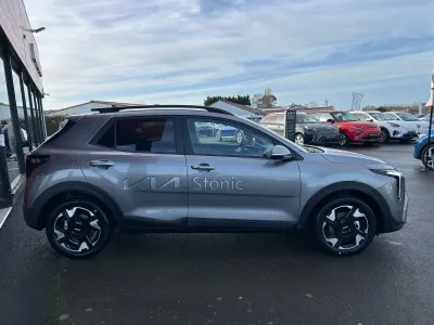 KIA Stonic 1.0 T-GDi 115ch MHEV Active DCT7 occasion 2025 - Photo 4