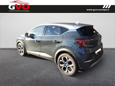 RENAULT Captur 1.6 E-Tech hybride rechargeable 160ch Intens -21 occasion 2021 - Photo 2