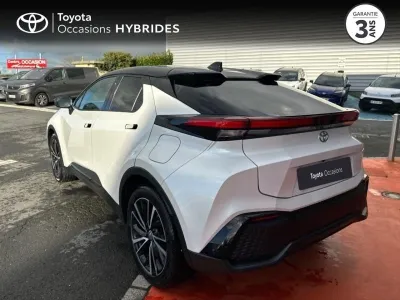 TOYOTA C-HR 2.0 Hybride 200ch Collection NG23 occasion 2025 - Photo 2
