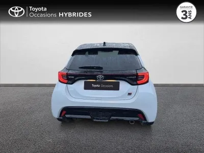 TOYOTA Yaris 116h GR Sport 5p MY22 occasion 2023 - Photo 4