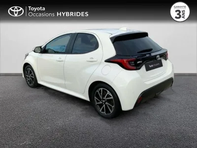 TOYOTA Yaris 116h Design 5p MY22 occasion 2022 - Photo 2