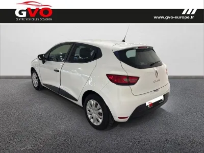 RENAULT Clio 1.5 dCi 90ch energy Zen 82g 5p occasion 2017 - Photo 2