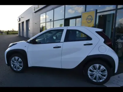 TOYOTA Aygo X 1.0 VVT-i 72ch Active Business MY23 occasion 2023 - Photo 3