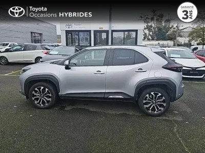 TOYOTA Yaris Cross 116h Design MY22 occasion 2023 - Photo 3