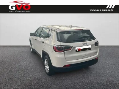 JEEP Compass 1.4 MultiAir II 140ch Sport 4x2 occasion 2017 - Photo 2