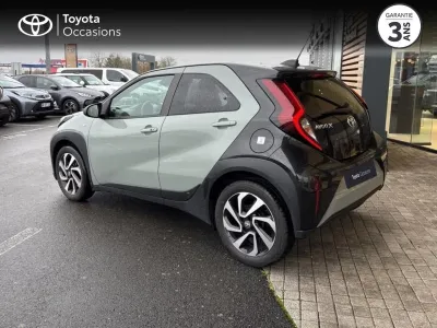 TOYOTA Aygo X 1.0 VVT-i 72ch Design S-CVT MY24 occasion 2024 - Photo 2