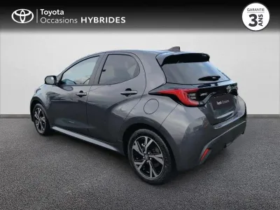 TOYOTA Yaris 116h Design 5p MY25 occasion 2025 - Photo 2