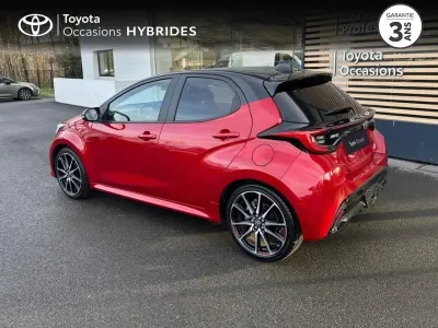 TOYOTA Yaris 116h GR Sport 5p MY22 occasion 2023 - Photo 2