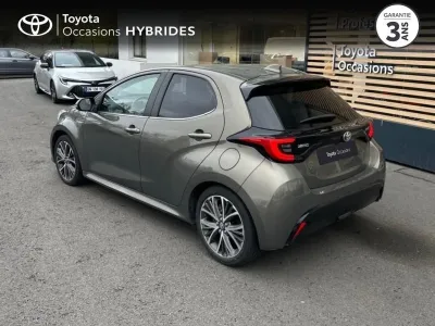 TOYOTA Yaris 116h Iconic 5p occasion 2020 - Photo 2