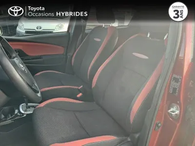 TOYOTA Yaris 100h Collection 5p RC19 occasion 2020 - Photo 3