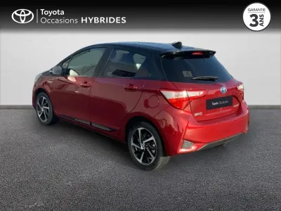 TOYOTA Yaris 100h Collection 5p RC19 occasion 2020 - Photo 2