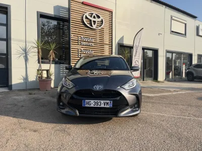 TOYOTA Yaris 116h Design 5p MY25 occasion 2025 - Photo 2