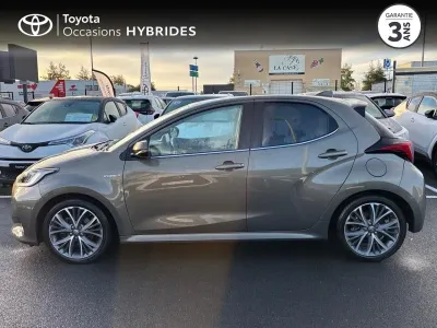 TOYOTA Yaris 116h Iconic 5p occasion 2021 - Photo 3