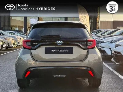 TOYOTA Yaris 116h Iconic 5p occasion 2021 - Photo 4