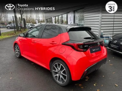 TOYOTA Yaris 116h Première 5p occasion 2020 - Photo 2