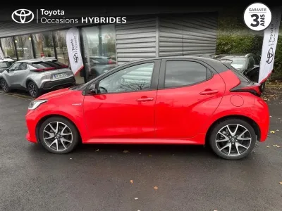 TOYOTA Yaris 116h Première 5p occasion 2020 - Photo 3