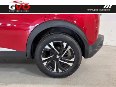 PEUGEOT 2008 1.5 BlueHDi 100ch S&S Allure occasion 2019 - Photo 4