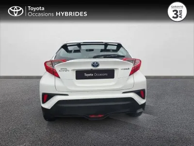 TOYOTA C-HR 122h Dynamic 2WD E-CVT RC18 occasion 2018 - Photo 4
