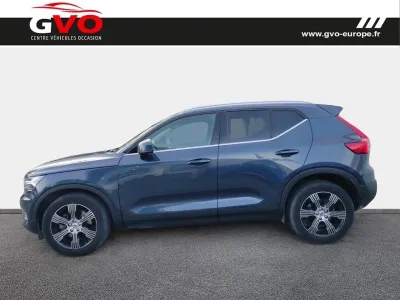 VOLVO XC40 D4 AdBlue AWD 190ch Inscription Geartronic 8 occasion 2020 - Photo 2