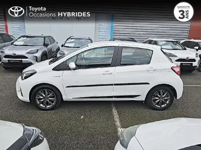 TOYOTA Yaris 100h Dynamic 5p RC19 occasion 2020 - Photo 3