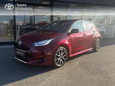 TOYOTA Yaris 116h Collection Tech 5p MY22 occasion 2021 - Photo 1
