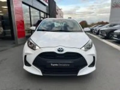 TOYOTA Yaris 116h Dynamic 5p MC23 RDS occasion 2023 - Photo 2