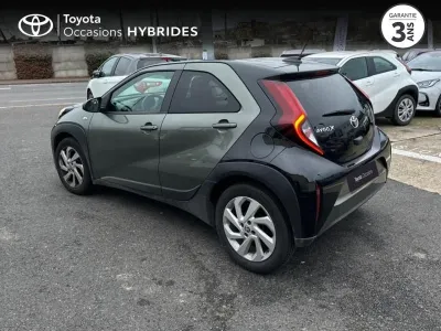 TOYOTA Aygo X 1.0 VVT-i 72ch Design occasion 2022 - Photo 2