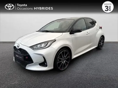 TOYOTA Yaris 116h GR Sport 5p MY22 occasion 2023 - Photo 1
