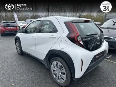 TOYOTA Aygo X 1.0 VVT-i 72ch Dynamic S-CVT occasion 2022 - Photo 2