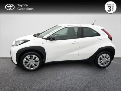 TOYOTA Aygo X 1.0 VVT-i 72ch Dynamic occasion 2023 - Photo 3