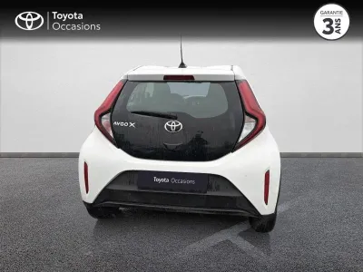 TOYOTA Aygo X 1.0 VVT-i 72ch Dynamic occasion 2023 - Photo 4