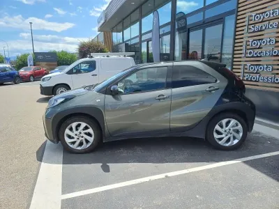 TOYOTA Aygo X 1.0 VVT-i 72ch Design S-CVT occasion 2022 - Photo 3