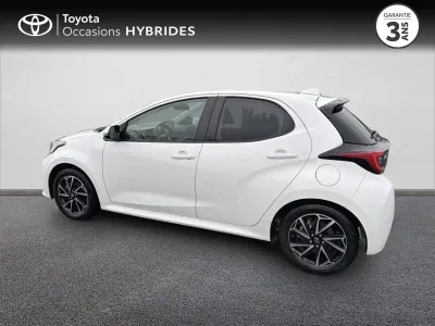 TOYOTA Yaris 116h Design 5p MY22 occasion 2023 - Photo 3
