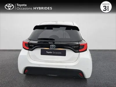 TOYOTA Yaris 116h Design 5p MY22 occasion 2023 - Photo 4