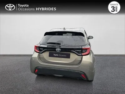 TOYOTA Yaris 116h Design 5p MY22 occasion 2023 - Photo 4