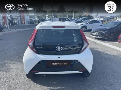 TOYOTA Aygo 1.0 VVT-i 72ch x-play 5p occasion 2020 - Photo 3