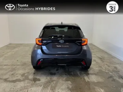 TOYOTA Yaris 116h Iconic 5p MY22 occasion 2023 - Photo 4